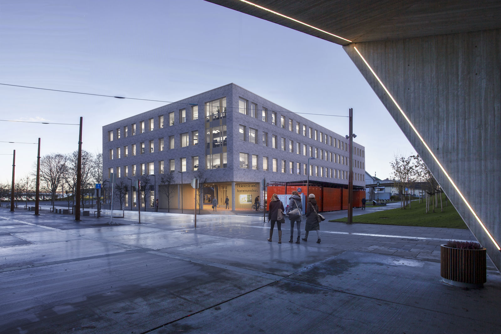 Rådhuset sett fra stasjonen