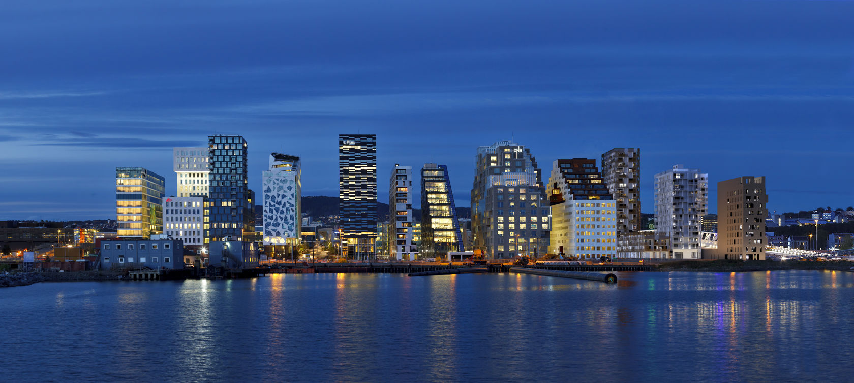 rekke av bygg
